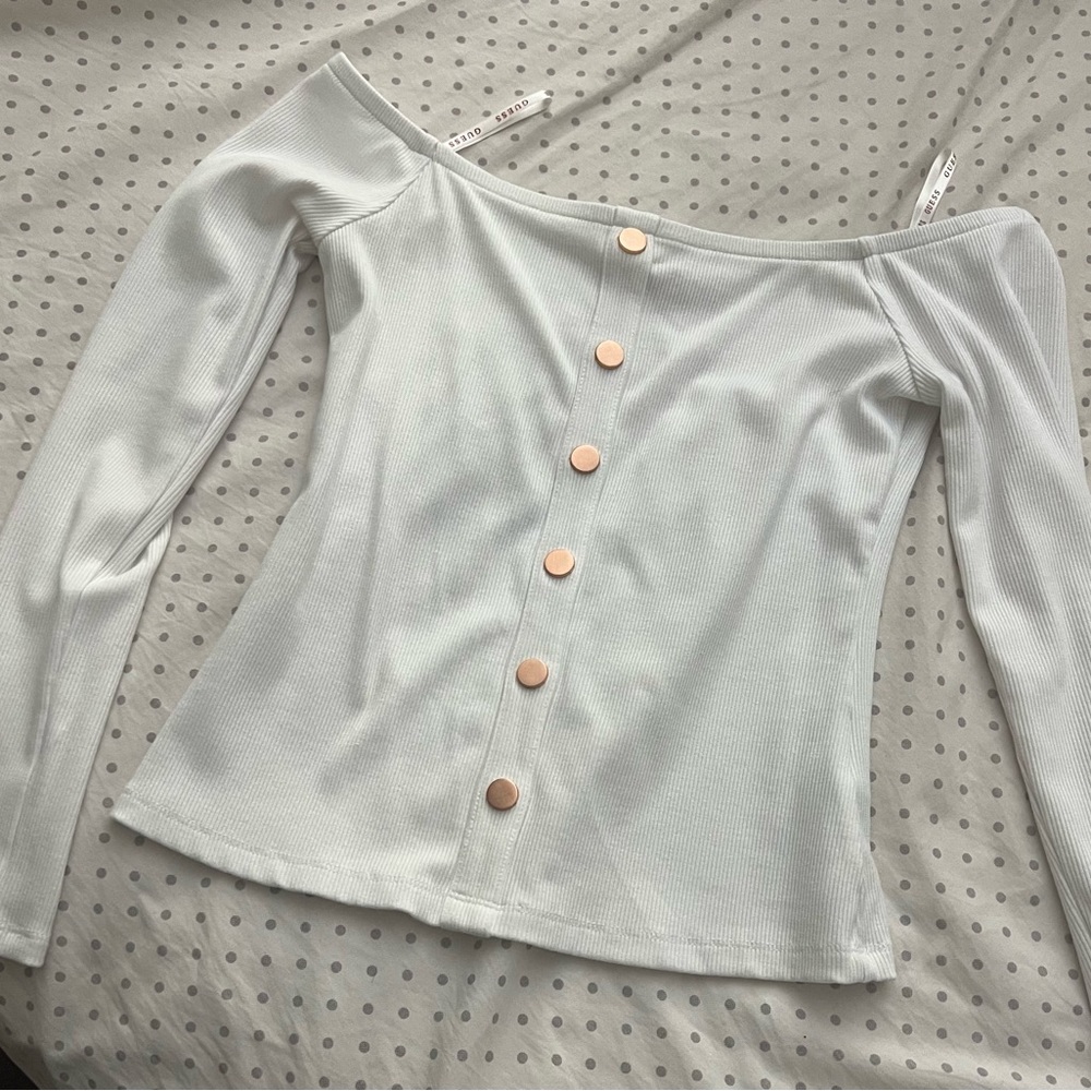White long sleeve Guess  shirt